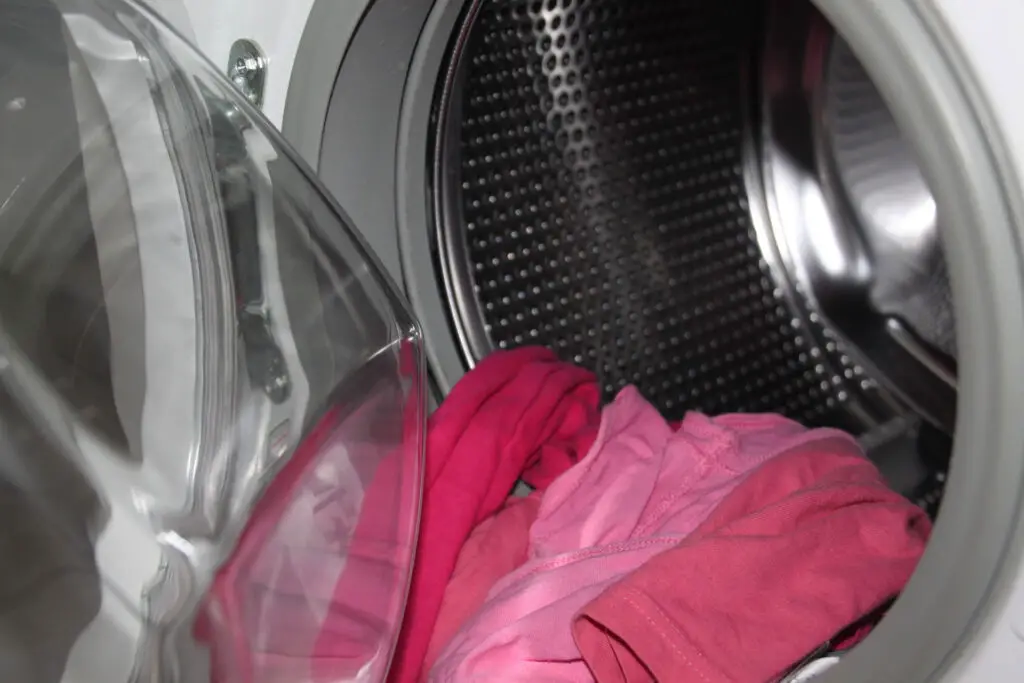 Does A Washing Machine Damage Clothes? (And How To Stop It) 101appliance