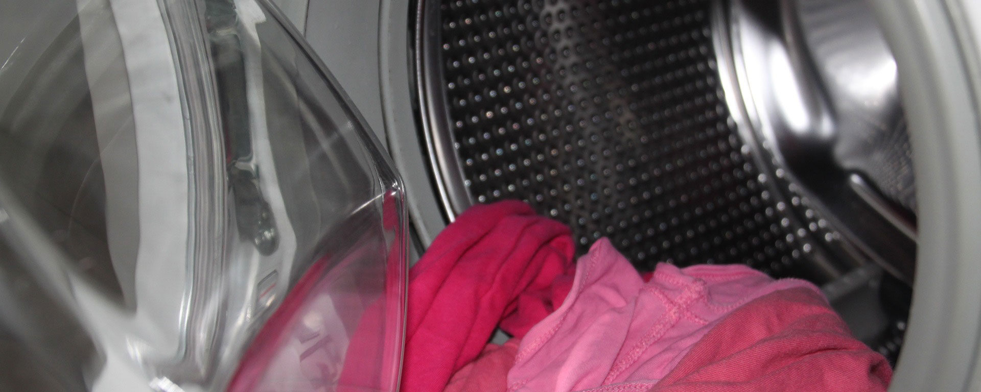 Does A Washing Machine Damage Clothes? (And How To Stop It) 101Appliance