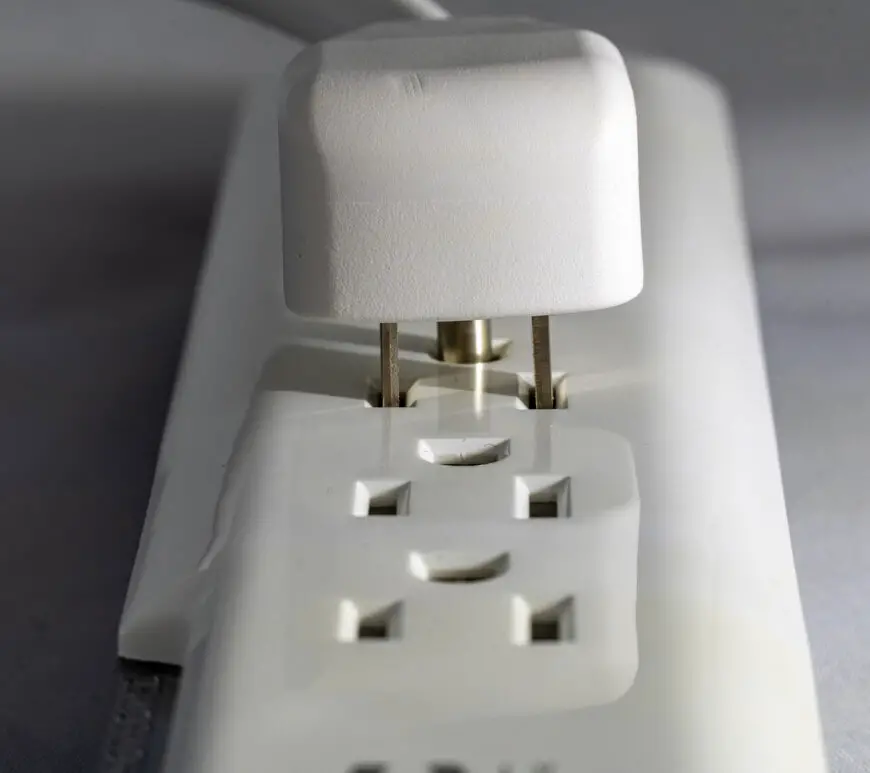 Plug A Microwave into An Extension