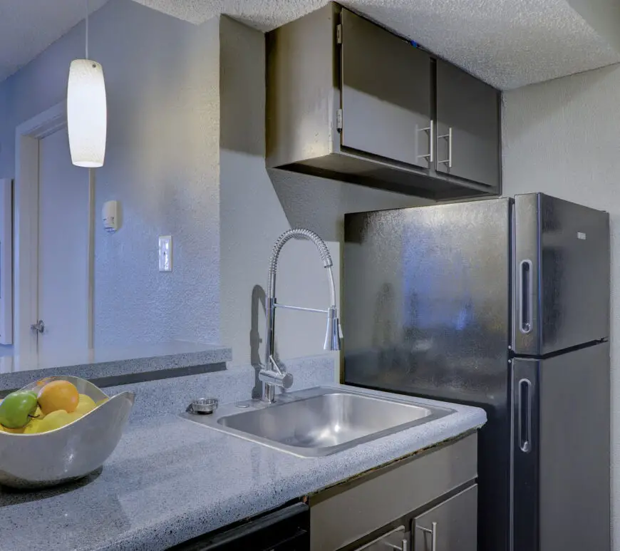 Refrigerator sides hot