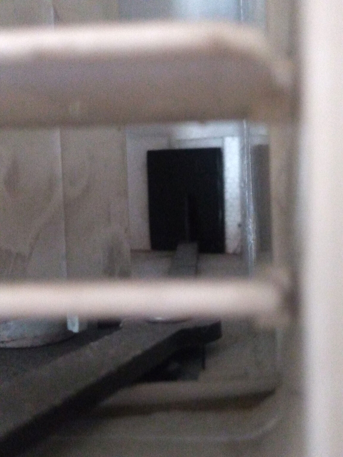 What Is An Aircon Vent? (Should It Be Open or Closed?) 101appliance